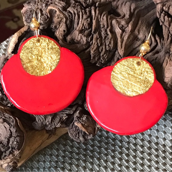 Vintage 80’s Red & Goldleaf Lacquer & Paper Statement OOAK Earrings Signed Dion - Picture 4 of 11